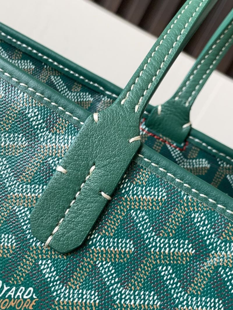 Goyard Shopping Bags